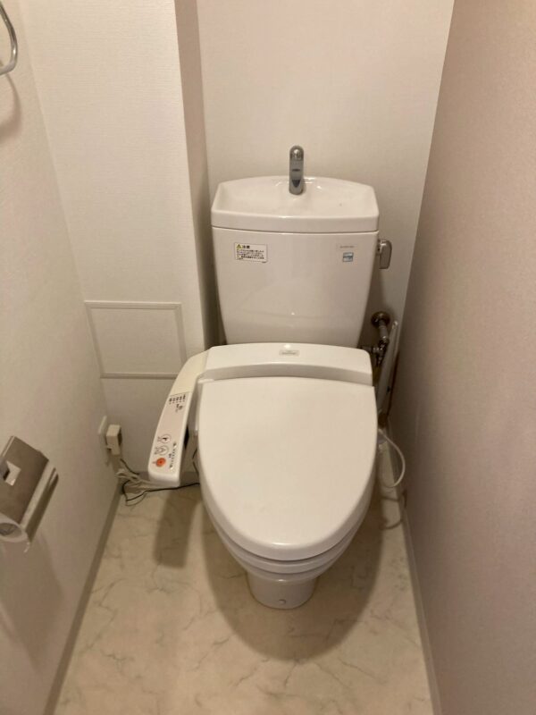 施工前のトイレ