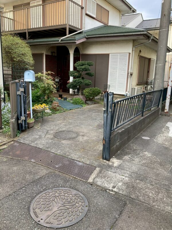 相模原市上九沢 フェンス外構工事 施工前