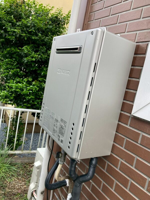 座間市ひばりが丘 給湯器交換後の様子